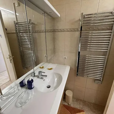 3 Pièces, Piscine, Proche Plage, Wi-fi, Garage - Fr-1-328-269 Appartamento