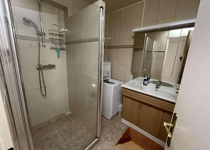 Appartement 3 Pièces, Piscine, Proche Plage, Wi-fi, Garage - Fr-1-328-269 La Grande Motte